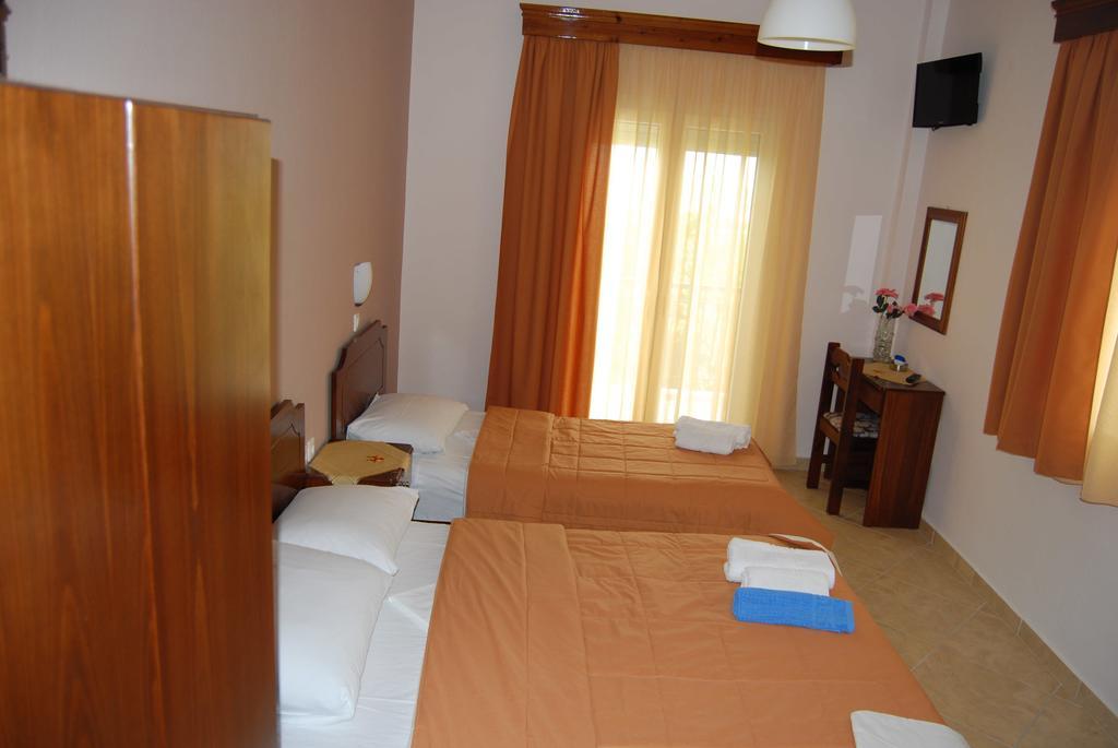 Maritsa'S Rooms Stavros  Chambre photo